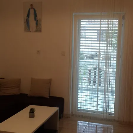 아파트 Kod Rade *