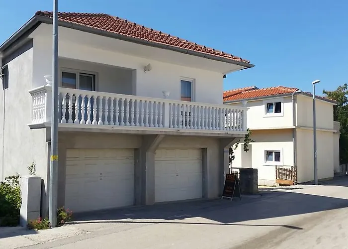 아파트 Kod Rade *