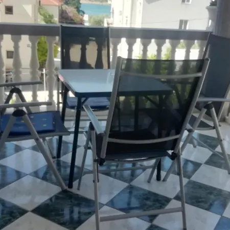 Apartamento Kod Rade Pakoštane