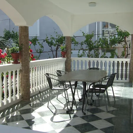 Apartmani Kod Rade Apartment Pakostane