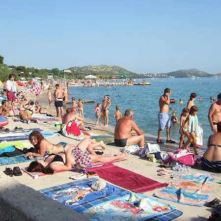 Apartment Apartmani Kod Rade *