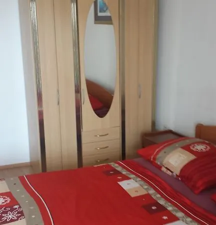 Apartmani Kod Rade * Pakoštane