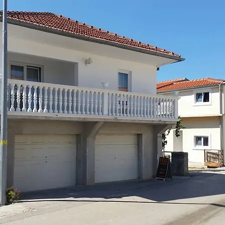 Apartament Kod Rade *