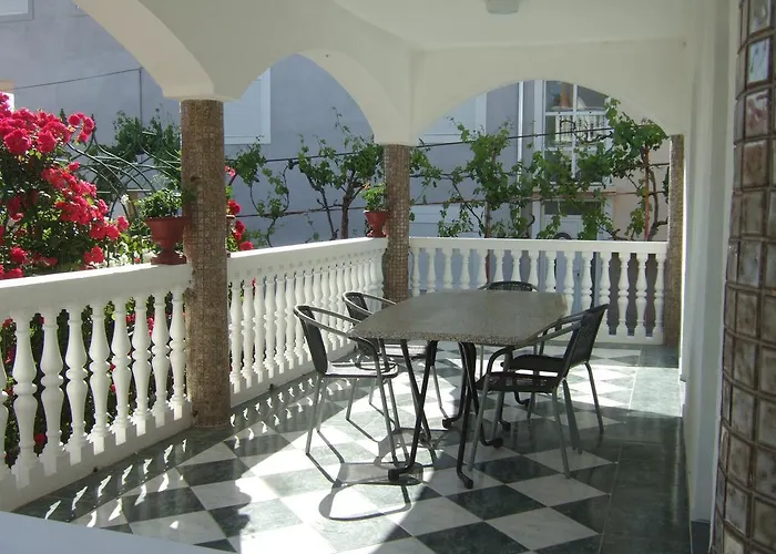 Kod Rade Apartamento Pakoštane